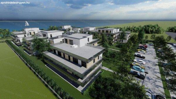 Panorámás új építésű lakás Siófokon a Balaton partján