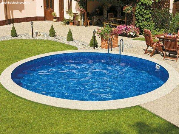 Ibiza kör alakú medence, 4,6 m*1,2 m mély, szkimmer nyílással és kombi
zárósínnel, fólia nélkül