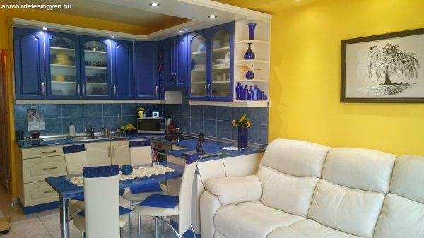 %C1talak%EDtott+2+szob%E1s+panel+lak%E1s+a+R%F3zsadombon