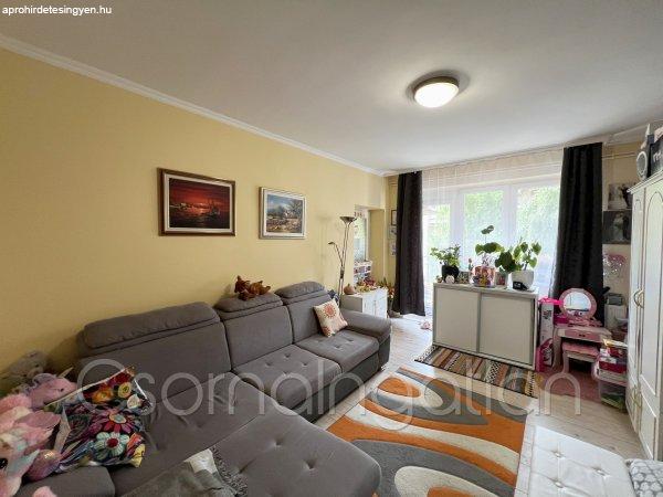 Csorna+-+k%F6zpont+k%F6zeli+2.+emeleti+lak%E1s+elad%F3