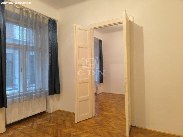 Elad%F3+lak%E1s+Budapest%2C+IX.+ker%FClet%2C+%09R%E1day+utca