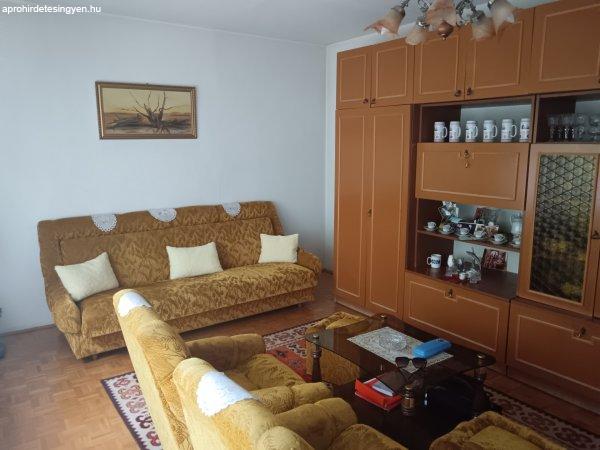 Belv%E1ros+sz%EDv%E9ben